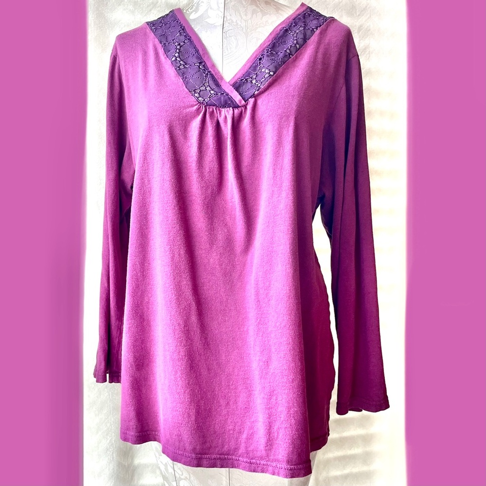 Avenue Women’s Blouse